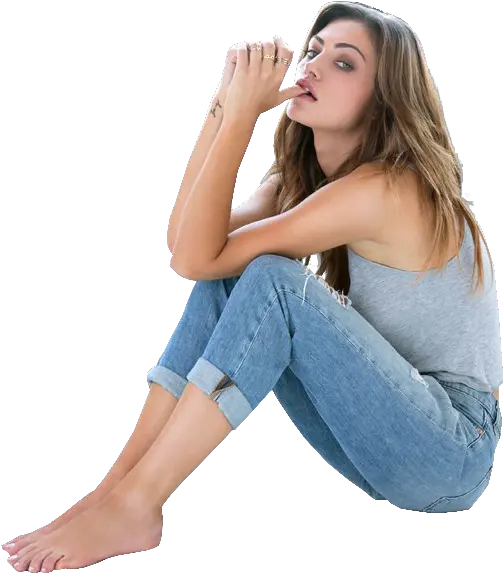  Girl Sitting Phoebe Tonkin Feet Png Girl Sitting Png