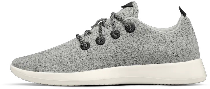  11 New Trainers Weu0027re Loving This Season Healthista Zapatillas Ecológicas En Materiales Png Selena Gomez Fashion Icon