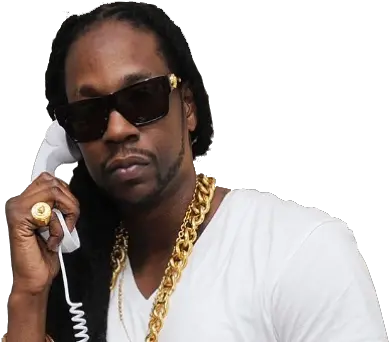  Download 2 Chains Png 2 Chainz On The Phone 2 Chainz Png