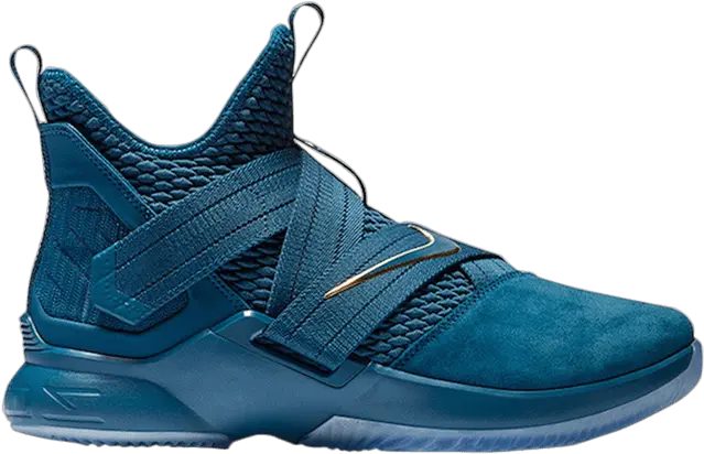  Lebron Soldier 12 U0027agimatu0027 Lebron Soldier 12 Full Size Agimat Shoes Png Lebron James Dunk Png